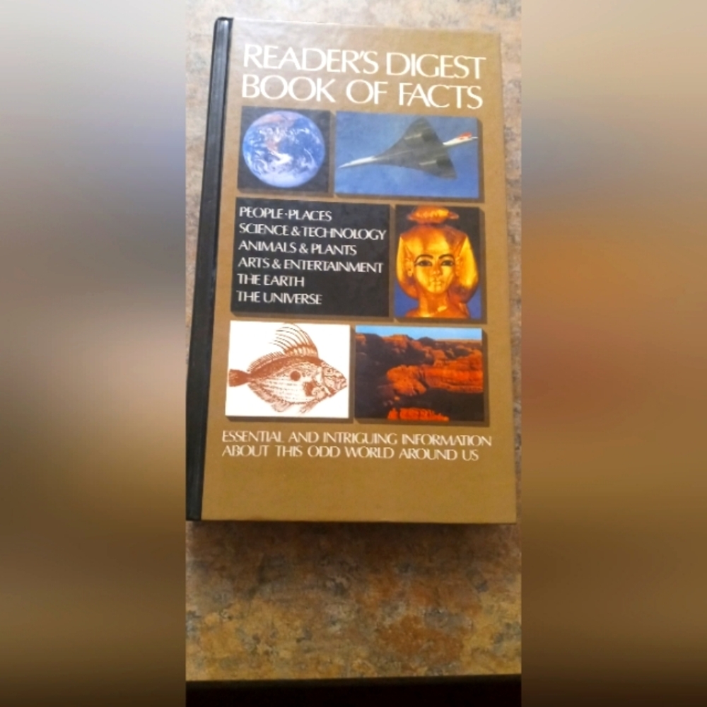Reader's Digest Book of Facts — Brown Hardcover